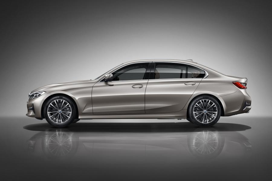  BMW 325Li Luxury Line (G28) 2019 года  (CN) (фото 3 из 17)